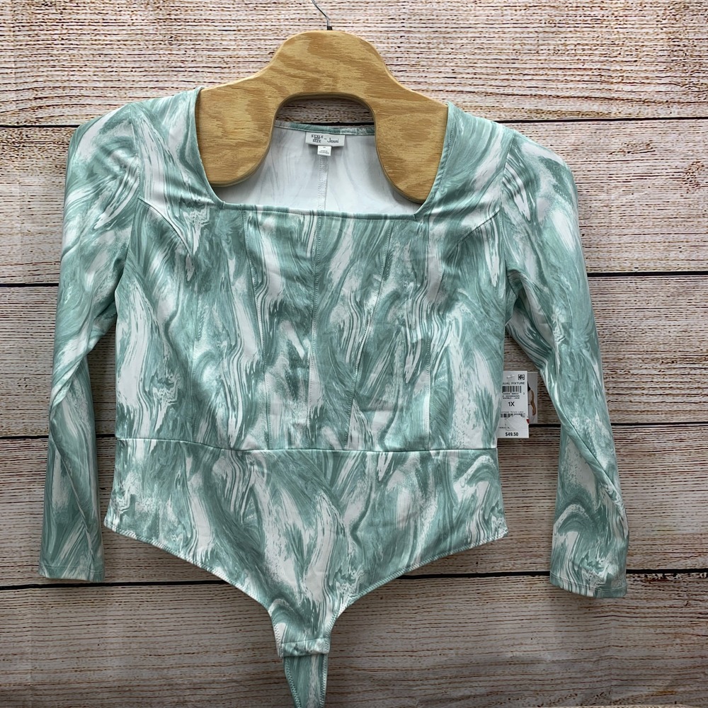Style Not Size for‎ Jenni Bodysuit Marble Jade Square Neck Long Sleeve [Size XL]